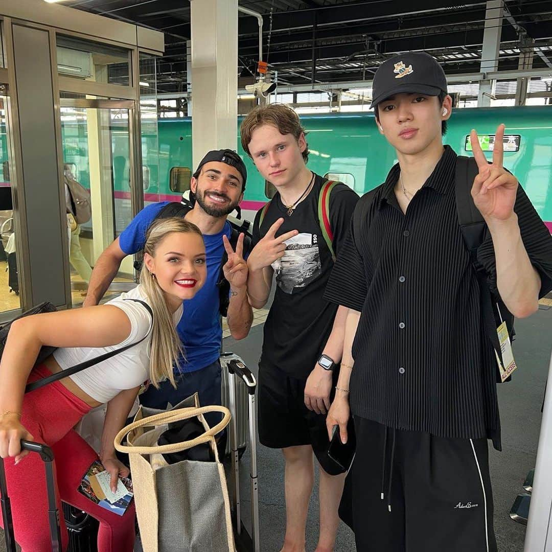 イリア・マリニンさんのインスタグラム写真 - (イリア・マリニンInstagram)「It’s time to go home. See you 🇯🇵 Thank you for this amazing time @fstheice」8月5日 11時35分 - ilia_quadg0d_malinin