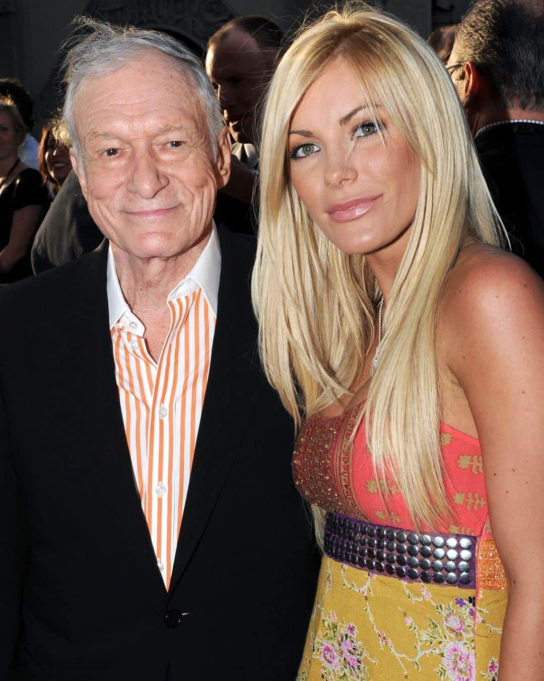 E! Onlineさんのインスタグラム写真 - (E! OnlineInstagram)「Crystal Hefner is breaking her silence on life in the Playboy Mansion. Link in bio for more on the "hard stories" she is ready to tell in her upcoming memoir. (📷: Getty)」8月5日 3時00分 - enews