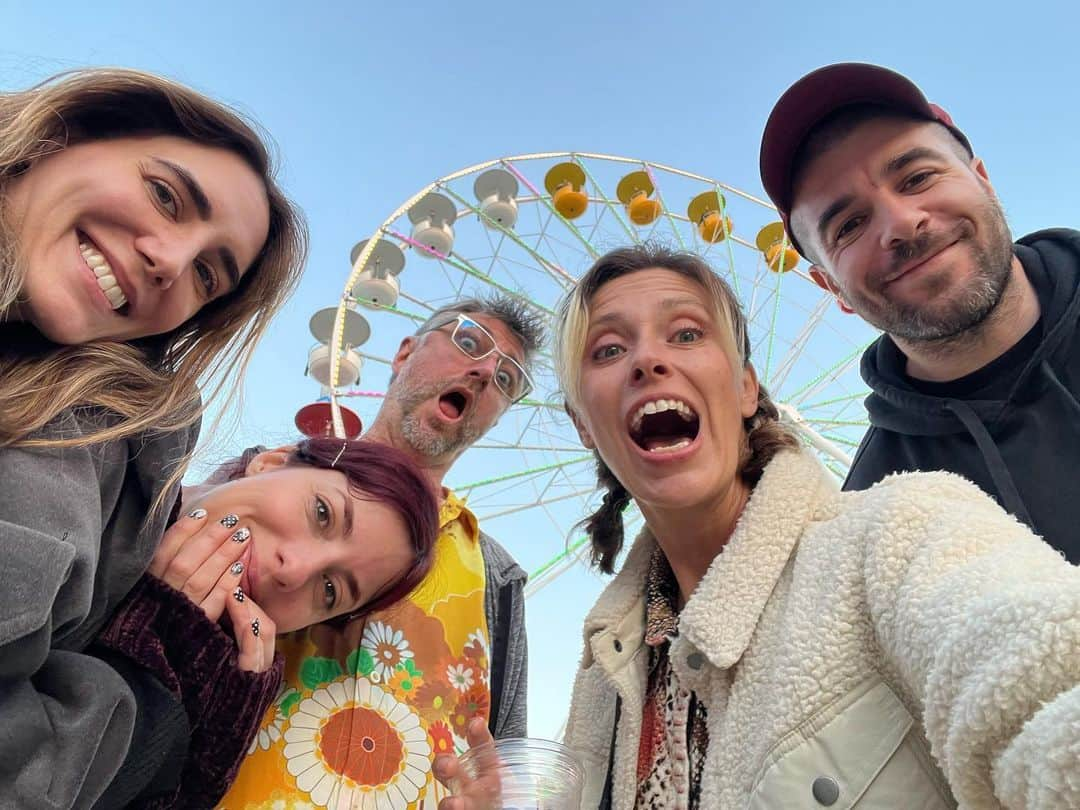 ショーン・ガンさんのインスタグラム写真 - (ショーン・ガンInstagram)「The Ventura County Fair delivered the goods. I wasn’t nervous at all on the Ferris wheel!」8月5日 2時59分 - thejudgegunn