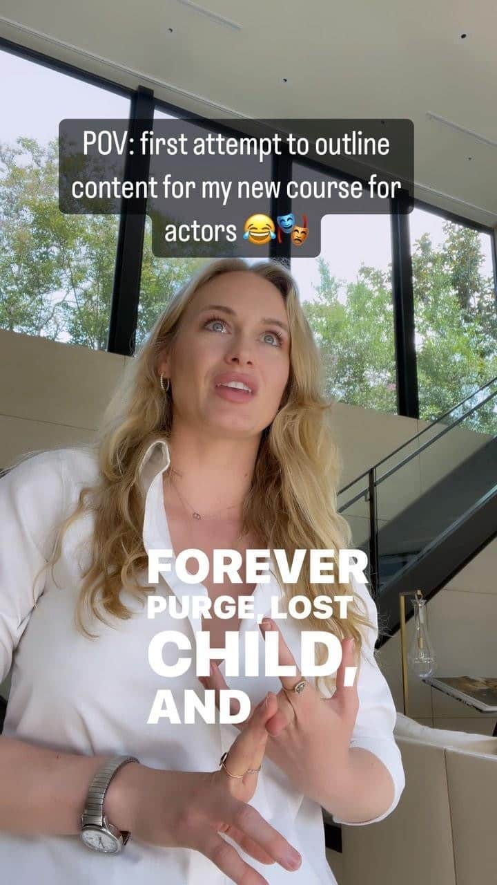 レヴェン・ランビンのインスタグラム：「Take 1 🙃 #acting #actorslife #course #actingclasses taught by me coming soon」