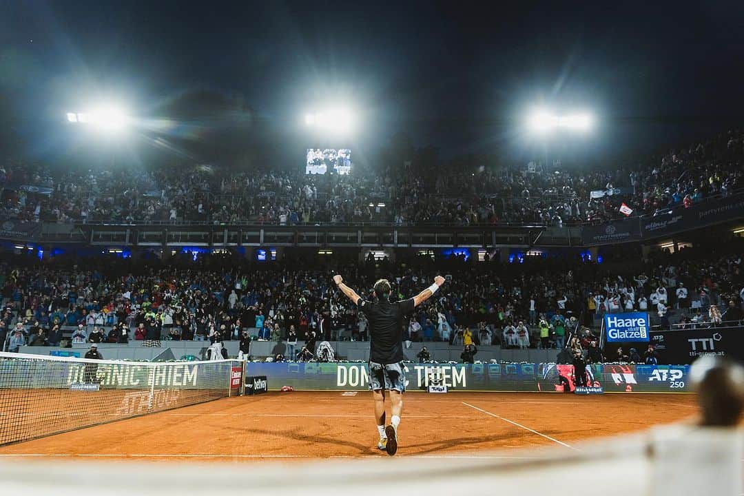 ドミニク・ティエムのインスタグラム：「Geil 🇦🇹❤️  📸: @alexanderscheuber | @generaliopen」