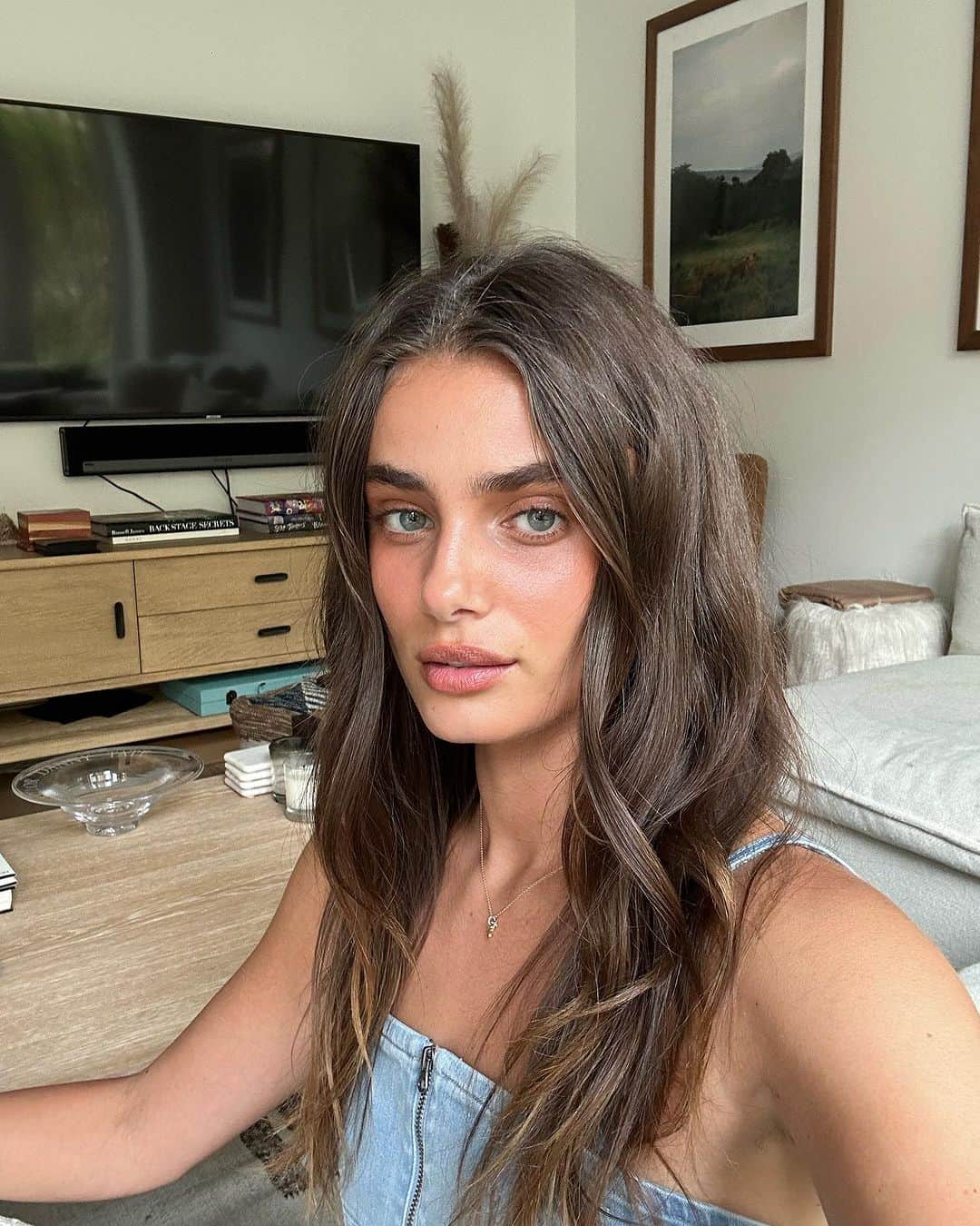 テイラー・ヒルのインスタグラム：「NY/TN 🖤✨」