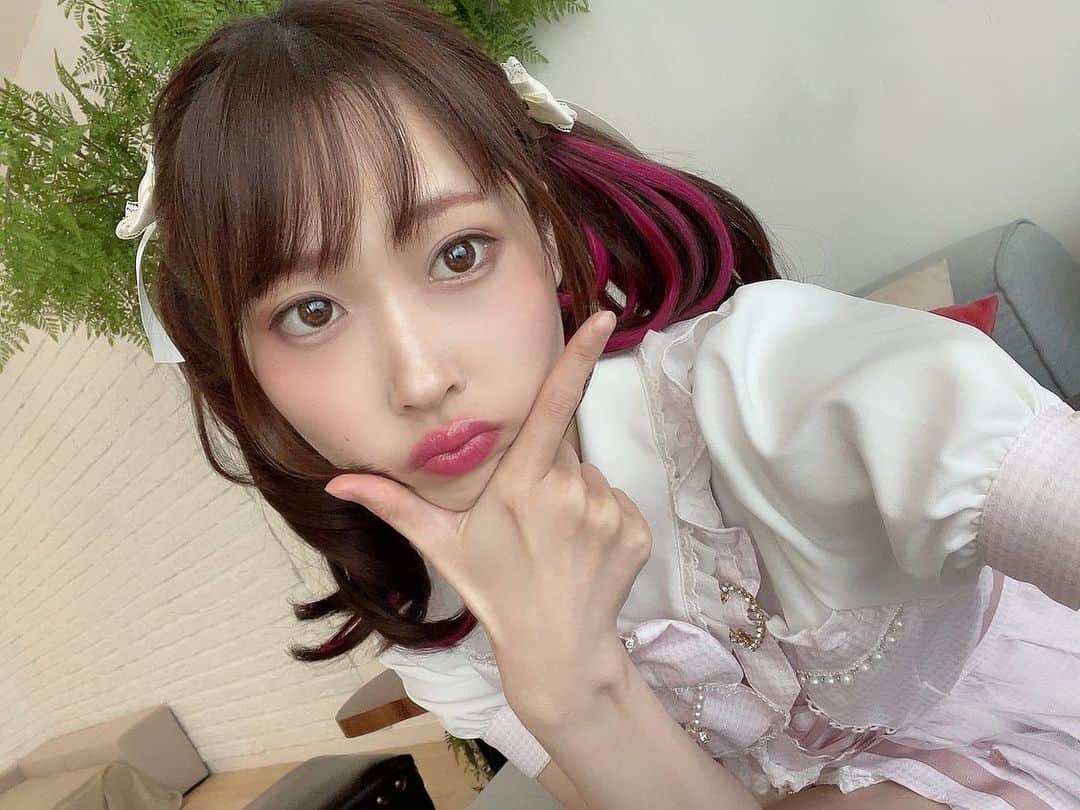 天然　ロリ 天然かのんさんのインスタグラム写真 - (天然かのんInstagram)「初めてのロリータ🍰🤍🩷 ギャル週間なのに ぴえん系ばっかり🥺  #台湾#japanesegirl #撮影#ロリータ #ロリータファッション」8月5日 8時33分 - amane__mizuki1222