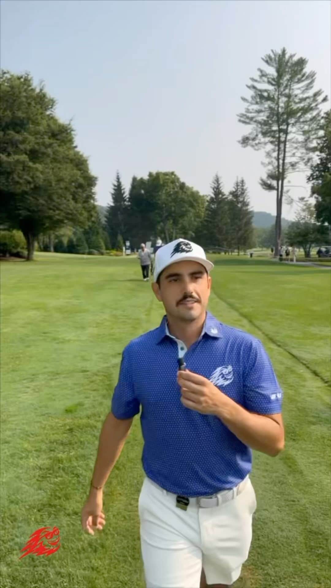 のインスタグラム：「Nice mustache, @abrahamancer 😎😎  What do you think about Abe’s new look? 🤩  Buen bigote, Abraham 😎😎  ¿Qué opinan del nuevo look de Abe? 🤩  #LIVGolf #FireballsGC」