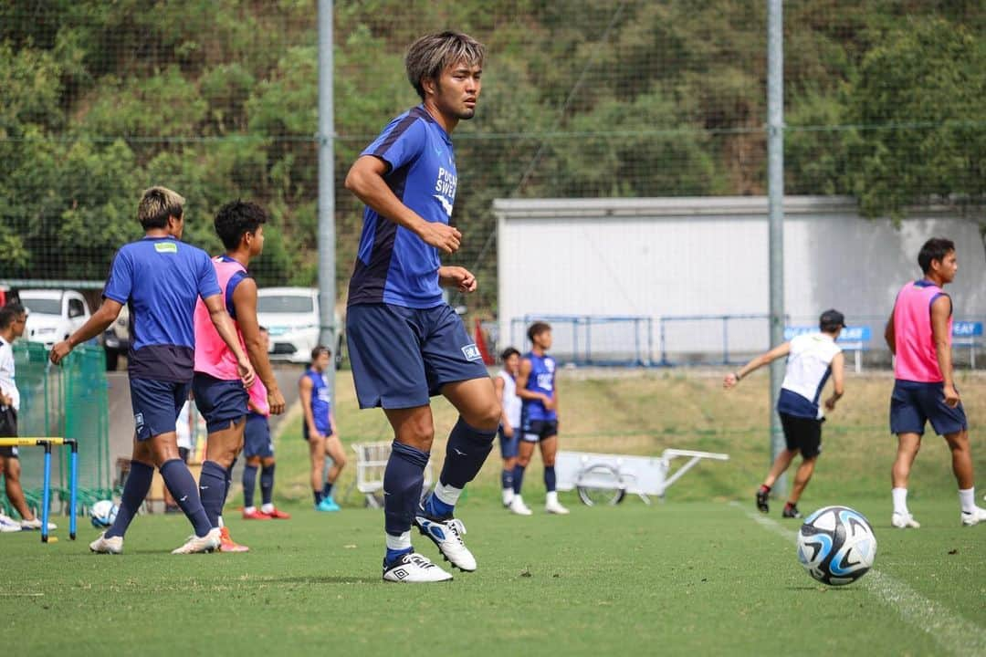 徳島ヴォルティスさんのインスタグラム写真 - (徳島ヴォルティスInstagram)「🔜 千葉 | Training photo📸  #徳島ヴォルティス #vortis #Ｊリーグ #football」8月5日 9時55分 - tokushima_vortis