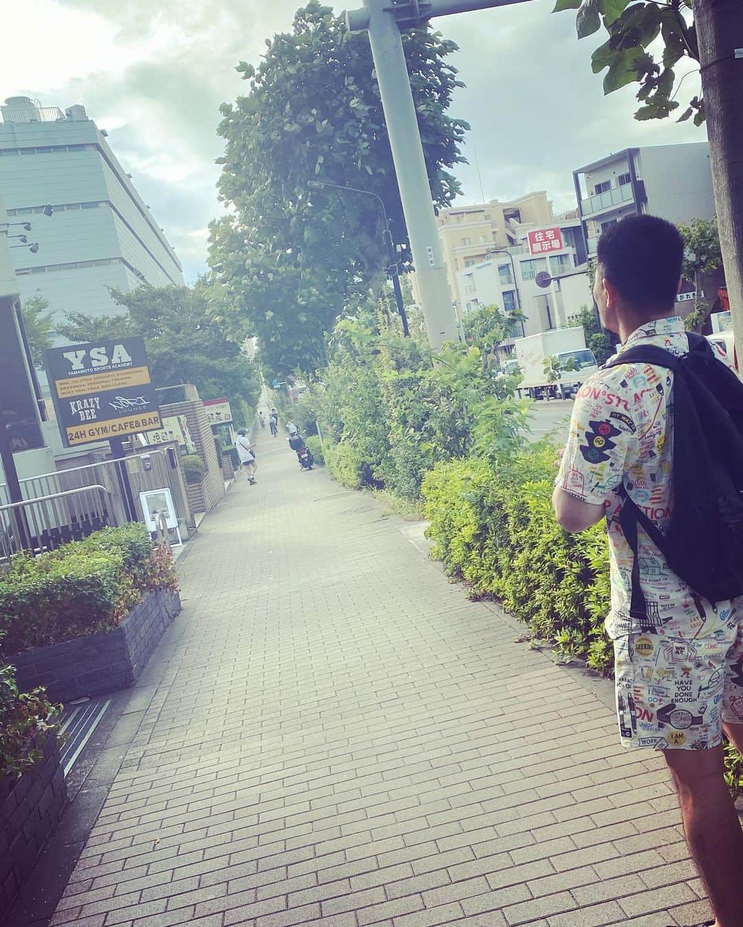 西浦聡生さんのインスタグラム写真 - (西浦聡生Instagram)「東京　さよなら 福岡　こんにちは  東京で、自分や自分の家族に関わってくれた皆さま、ありがとうございました🗼  これからよろしくお願いします、福岡💪🏻  #西浦ウィッキー聡生  #krazybee #tokyo #fukuoka #新天地 #secondround  #wickygym  #乞うご期待」8月5日 10時08分 - wicky_nishiura