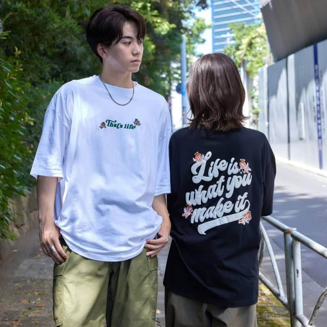廣居永真のインスタグラム：「That's lifeさんのモデルをさせて頂きました👕  8/5(土)21:00〜販売開始です！  https://thats-life.shop?aff=127   #thatslife   #pr   #モデル   #ロゴt」