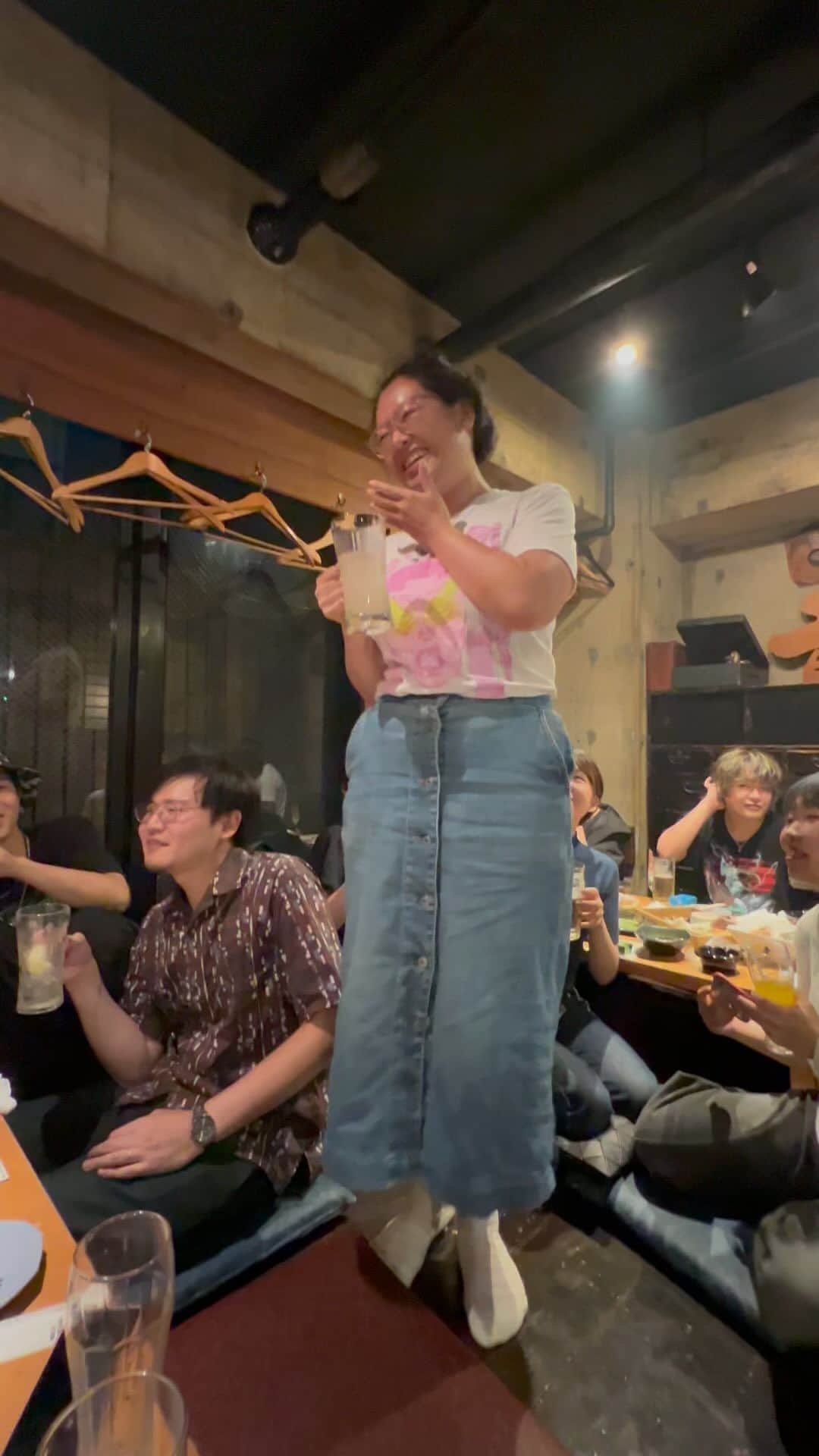 村上隆のインスタグラム：「Miyoshi Studio party "KANPAI"! 🍺🍻🍶🥂🍷🥃🍢」