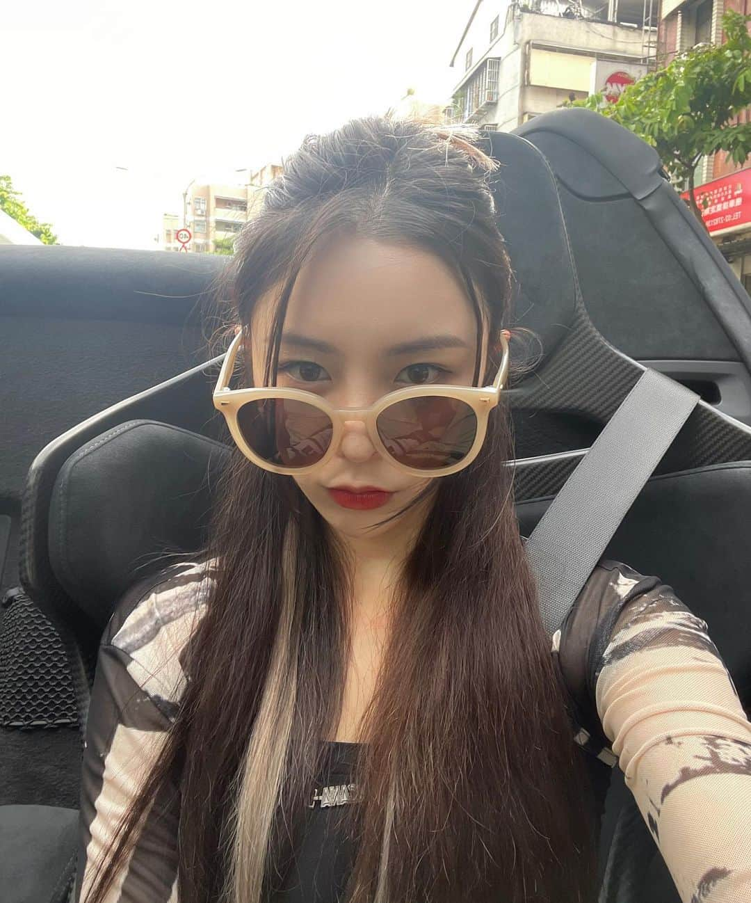 エルキーさんのインスタグラム写真 - (エルキーInstagram)「D-6 [SPEED UP]🏁 Here we go!!!!!! #ELKIE #SPEEDUP」8月5日 12時44分 - chongtingyanelkie