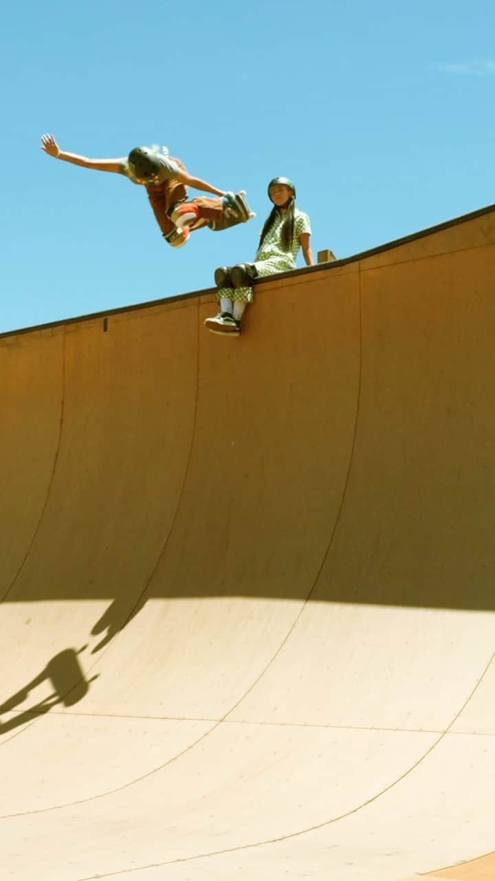 開心那のインスタグラム：「This was so fun to be apart of!!!🩷 Thank you @lizziearmanto and @woodwardwest  🎥: @ho_sway」