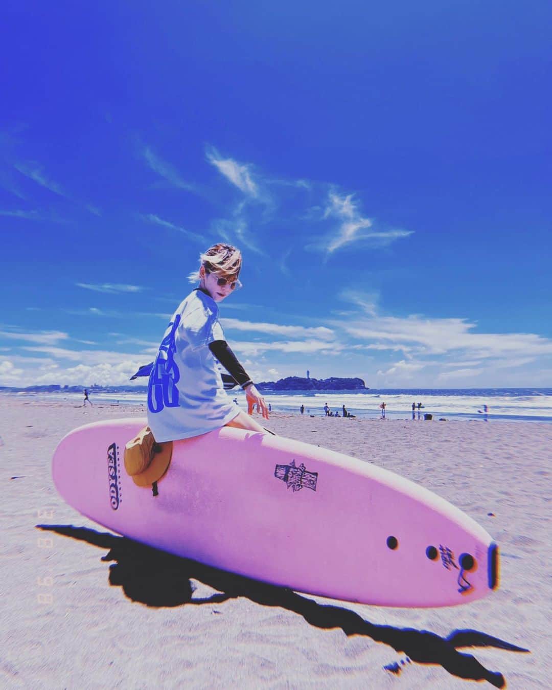 ロザリーナさんのインスタグラム写真 - (ロザリーナInstagram)「今年初の夏の思い出   #サーフィン   #海」8月5日 15時19分 - lozareena