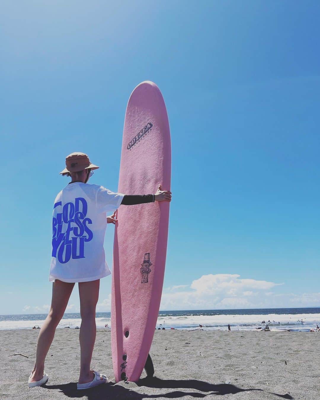 ロザリーナさんのインスタグラム写真 - (ロザリーナInstagram)「今年初の夏の思い出   #サーフィン   #海」8月5日 15時19分 - lozareena