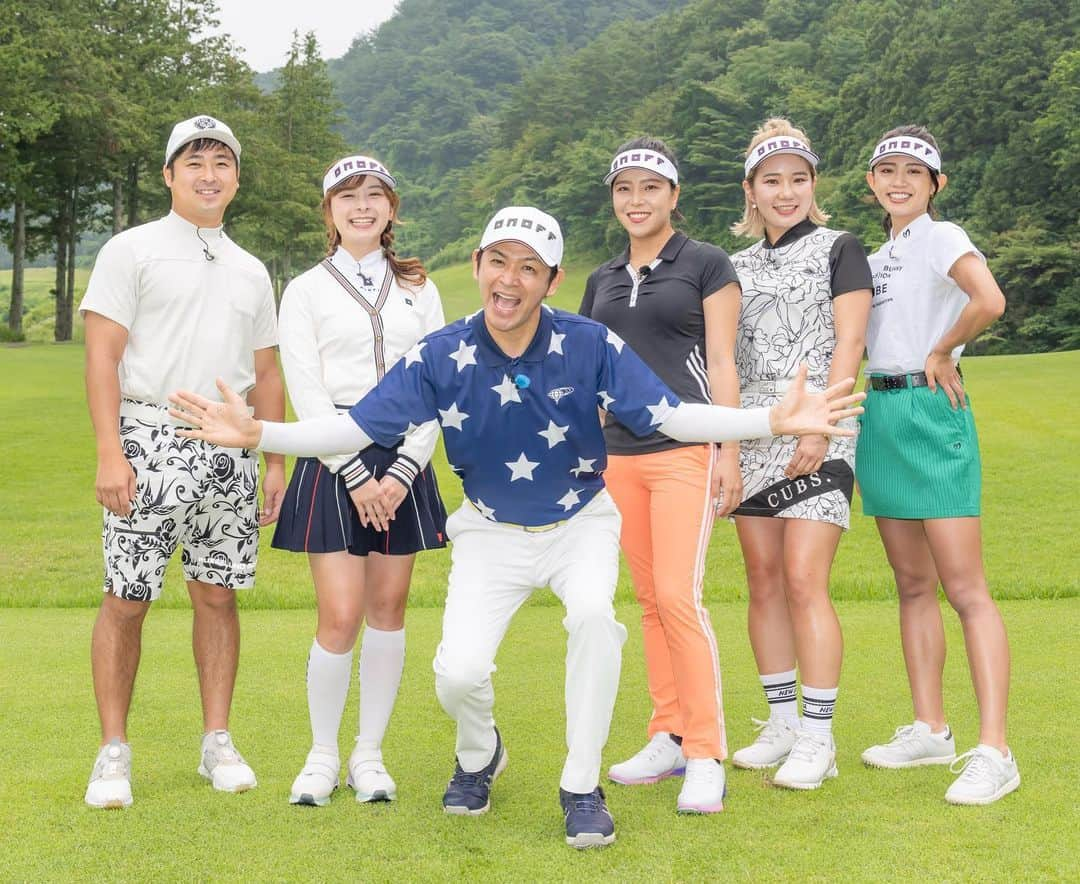 坪井ミサトのインスタグラム：「ご報告⛳️  本日8/5(土)15時半〜 BS12 「岡田圭右の出た！PARGOLF！」に出演します🔥 (ギリギリですみません😂)  今回のメンバーは 豪華で強くて見応えしかないです💪🏽  私の頼もしい相方は同年の @yuuuukigolf 🤝  ぜひご覧ください🫶  #ゴルフ #ゴルフ女子 #golf #岡田圭右の出たpargolf」