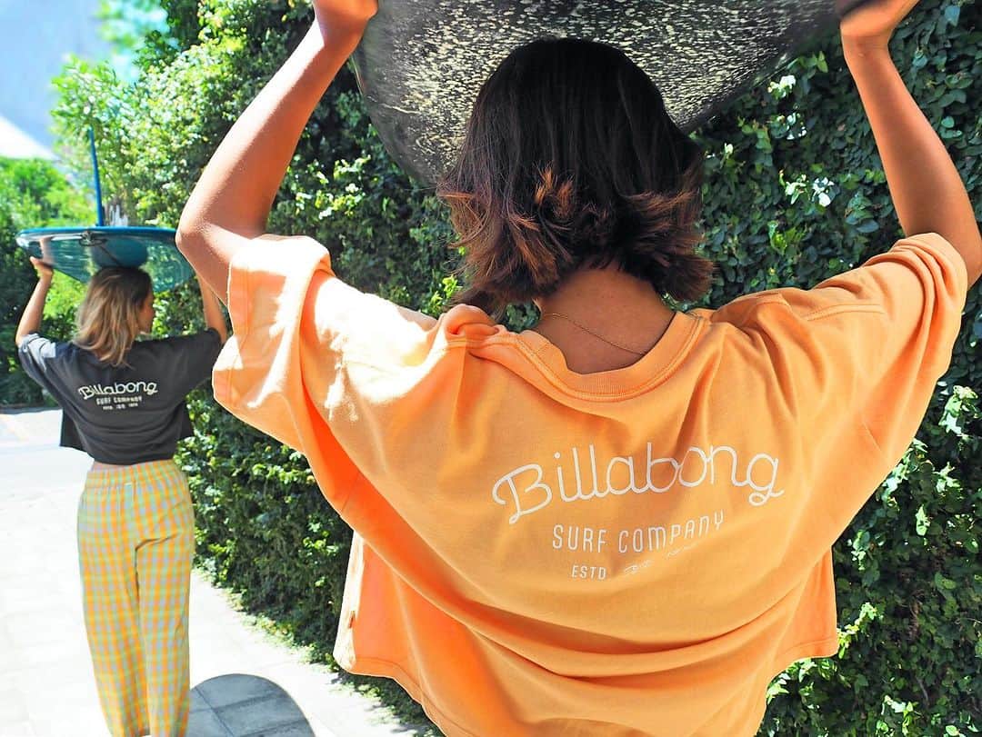 BillabongWomensJapanのインスタグラム：「夏の日差しにマッチするクロップドTEE⛱」