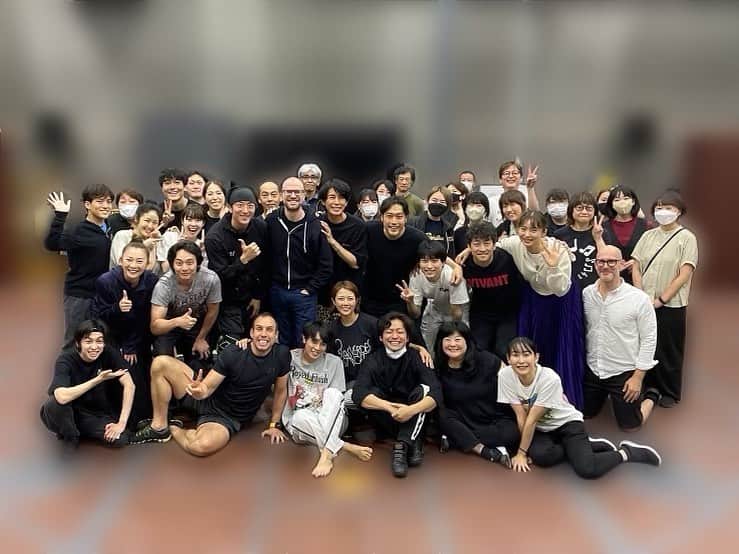 内田朝陽のインスタグラム：「舞台「ハリーポッターと呪いの子」2ndメンバーです。 今月から続々とデビュー🪄 素敵な作品、スタッフの皆さん、キャストの皆さんに感謝。 #harrypotter  #harrypotterandthecursedchild  #ハリポタ舞台 #ハリーポッターと呪いの子 #ハリポタ」
