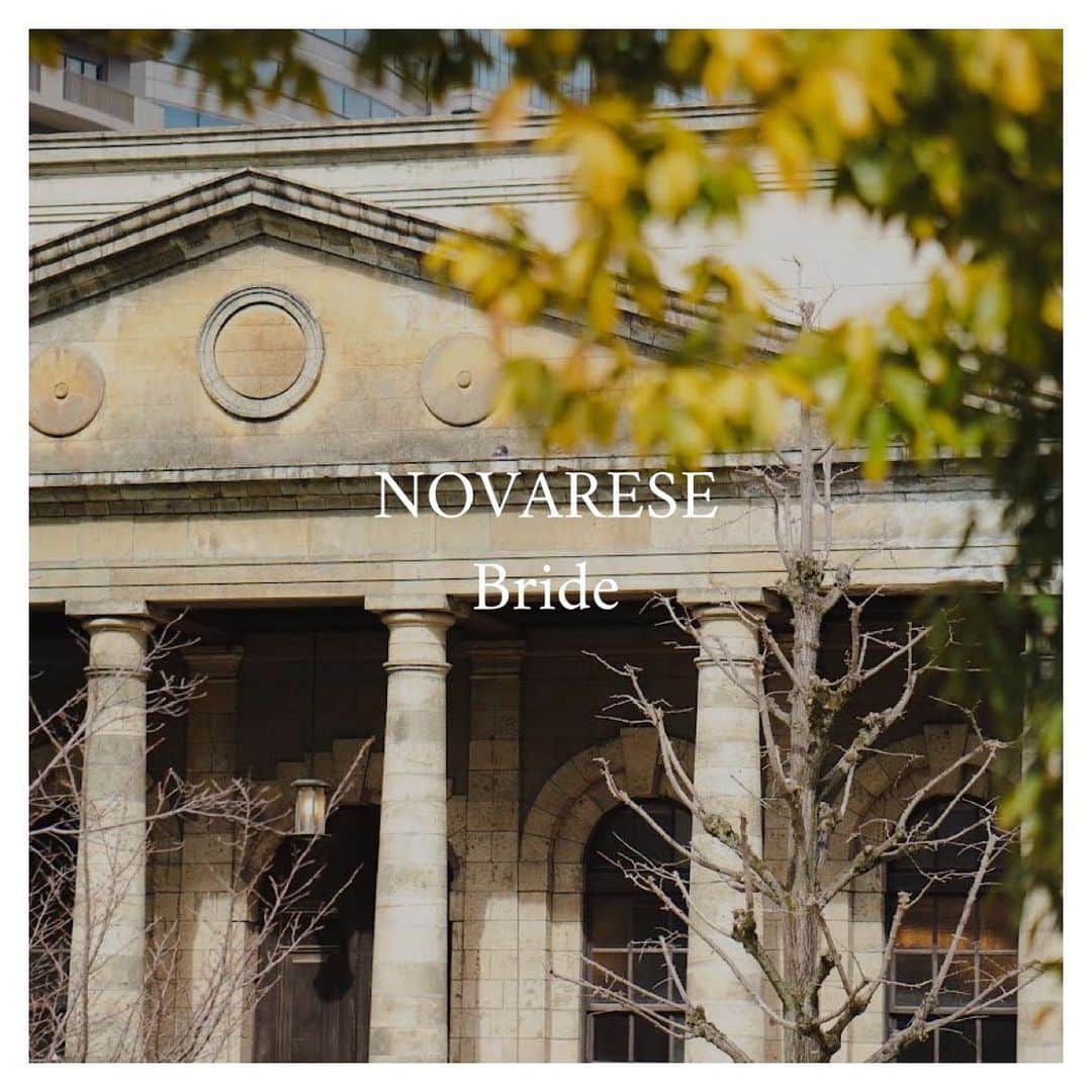 NOVARESE Dress Officialのインスタグラム：「⁡ 特別な一日を彩る特別なドレス 花嫁はSareh Nouriがノバレーゼのためにデザインしたドレスを選びました ⁡ 石造りの会場に映える美しい一着です ぜひお近くのノバレーゼにてご覧ください ⁡ Dress: Blaine (Sarah Nouri for Novarese) @sarehnouri @novaresewedding  Tuxedo: NVT21 (Novarese) @novaresewedding  Hair and Makeup: @glamor_makeup_office  ⁡ #ノバレーゼウエディング #ノバレーゼ #ノバレーゼドレス #プレ花嫁 #東京花嫁 #関西花嫁 #名古屋花嫁 #広島花嫁 #福岡花嫁 #ウエディングドレス #ノバレーゼ花嫁 #novaresewedding #novarese #novareseexclusive」