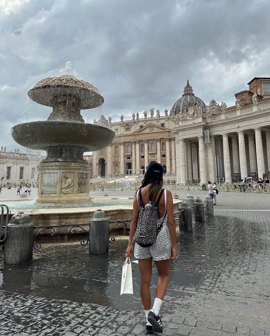 小竹麻美さんのインスタグラム写真 - (小竹麻美Instagram)「#Roma 🇮🇹🇮🇹🇮🇹  １日で沢山周れる〜！ とにかく暑すぎるのと、人の多さに🥵」8月5日 16時22分 - asamikotake