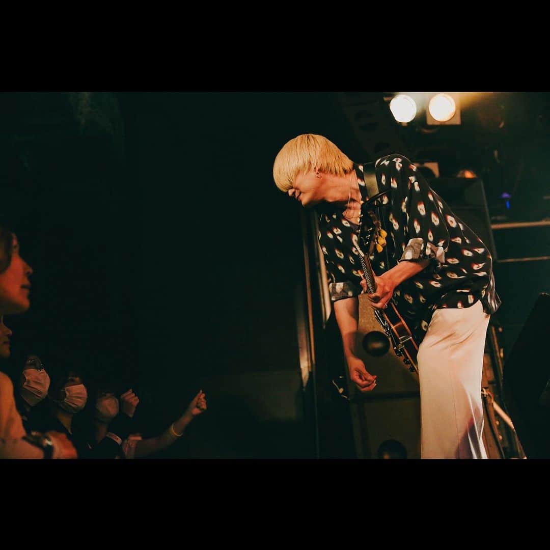 木田健太郎のインスタグラム：「2023.8.3 名古屋ell.FITS ALL 千葉LOOK presents LUCKY VIBRATION TOUR  with : LUNKHEAD / YOWLL  ありがとうございました！  photo by @mini12du」
