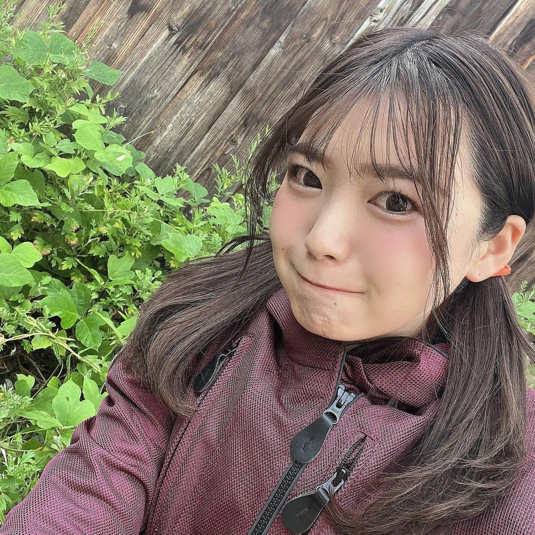 竹川由華のインスタグラム：「こう見えてバイクに乗る女の子です🏍 　よろしくお願いします❤︎  #モデル　#水着　#bikini #RIPガール　#RIP #gravureidol #gravure #model #JAPAN #japanesegirl  #プール　#followｍe  #follow #JAPAN #japanese 　#東京　#バイク　#バイク女子  #バイク旅  #バイク写真部  #bike #bikelife #bikegirl」