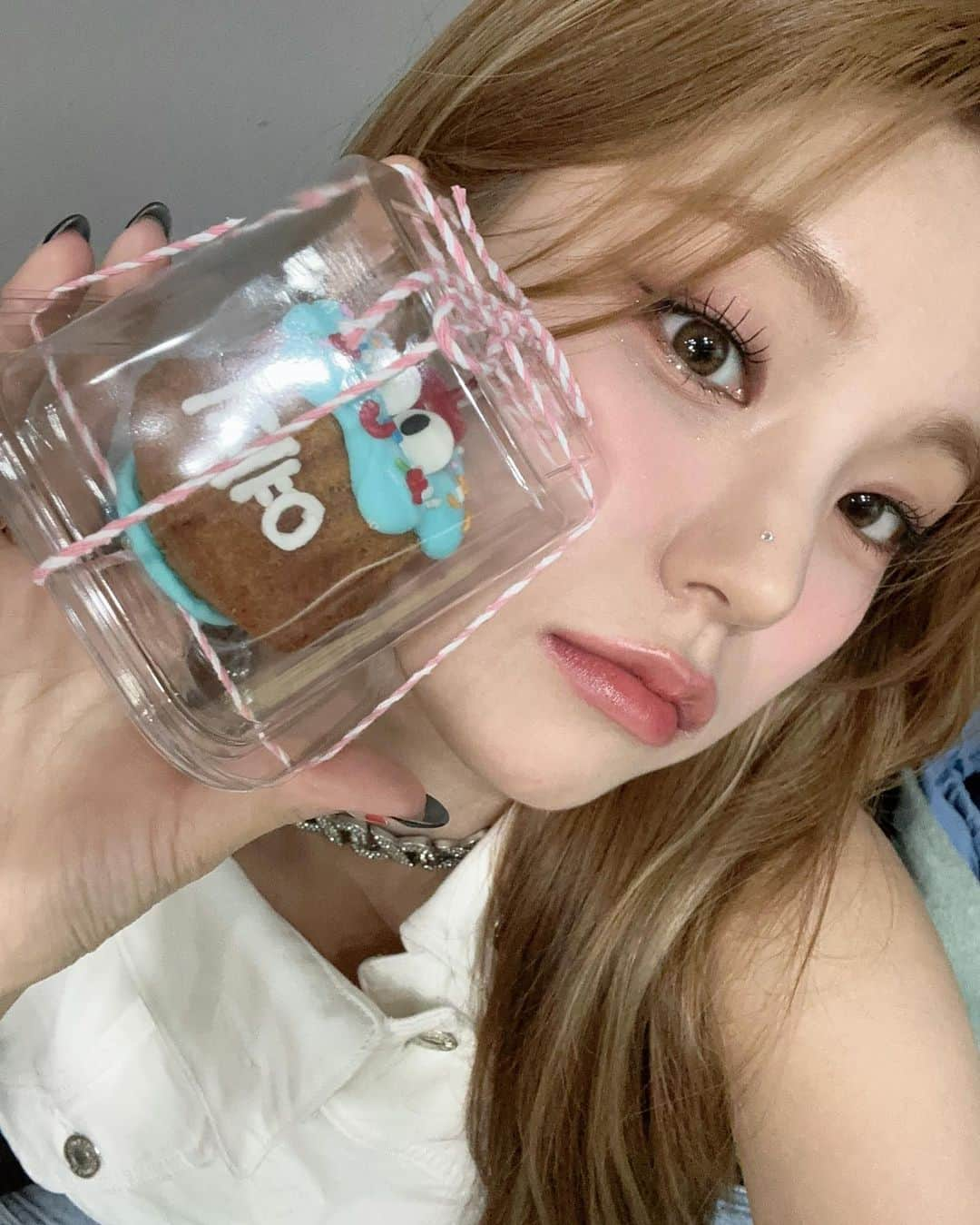 ITZYさんのインスタグラム写真 - (ITZYInstagram)「이찌 집합🎂」8月5日 16時58分 - itzy.all.in.us