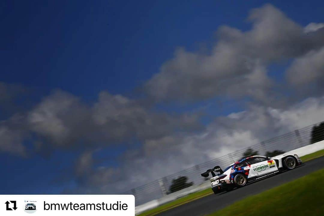 柳田真孝さんのインスタグラム写真 - (柳田真孝Instagram)「. SUPER GT Rd.4富士　予選  明日は17位からのスタートとなりました。 応援宜しくお願い致します。  photo by Wataru Tamura  #supergt  #bmwmteamstudie  #michelin」8月5日 17時54分 - masatakayanagida