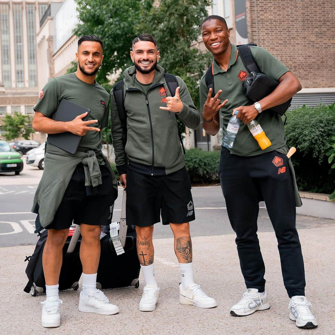 レミ・カベッラさんのインスタグラム写真 - (レミ・カベッラInstagram)「La team 😻」8月5日 17時56分 - remycabella