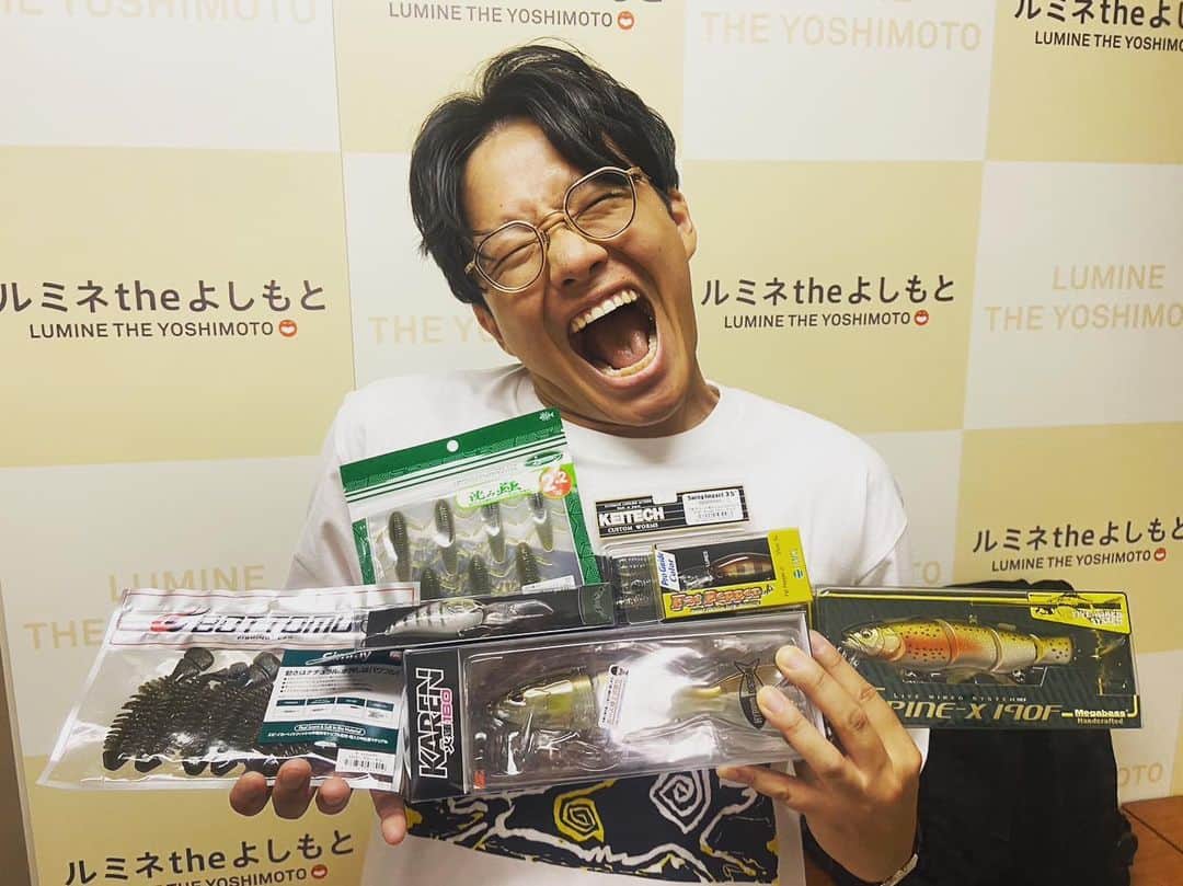 亜生さんのインスタグラム写真 - (亜生Instagram)「ドカーン！！！  #新しいルアー買った！ #楽しいぞ！ #釣り楽しいぞ！ #釣りは楽しいぞ！！」8月5日 18時32分 - aseihurricane