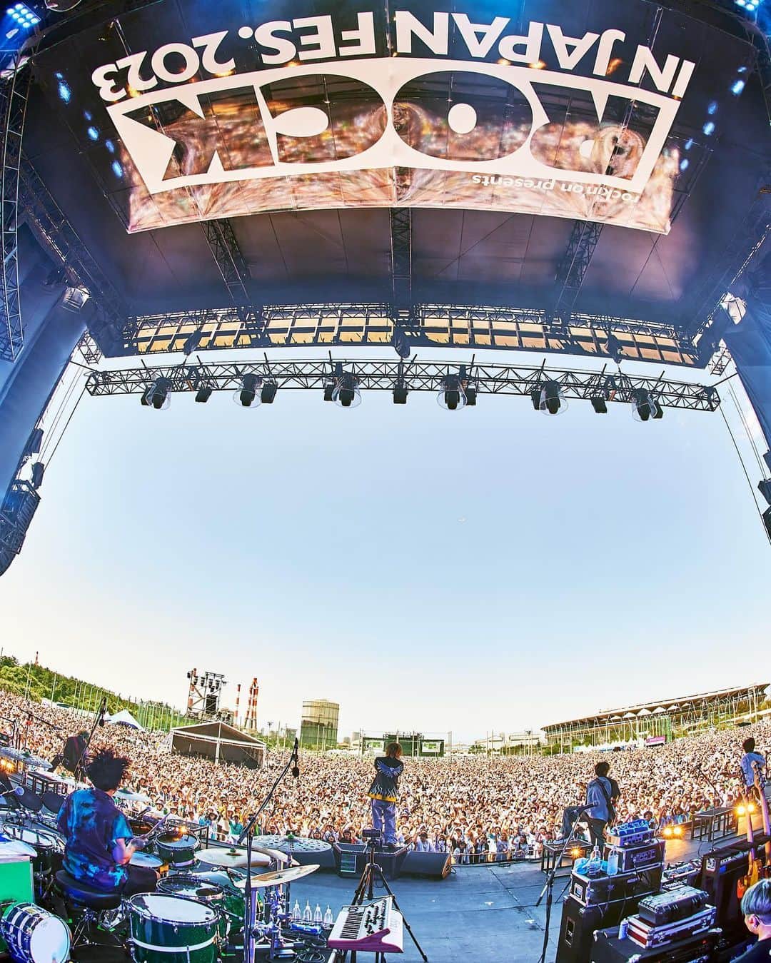 ねぎのインスタグラム：「2023.08.05 ROCK IN JAPAN FESTIVAL 2023  ありがとうございました！ 声出し解禁、正々堂々のロッキンまで10年かかりました。 ここまで連れてきてくれて心からありがとう。 また会えますように！！」