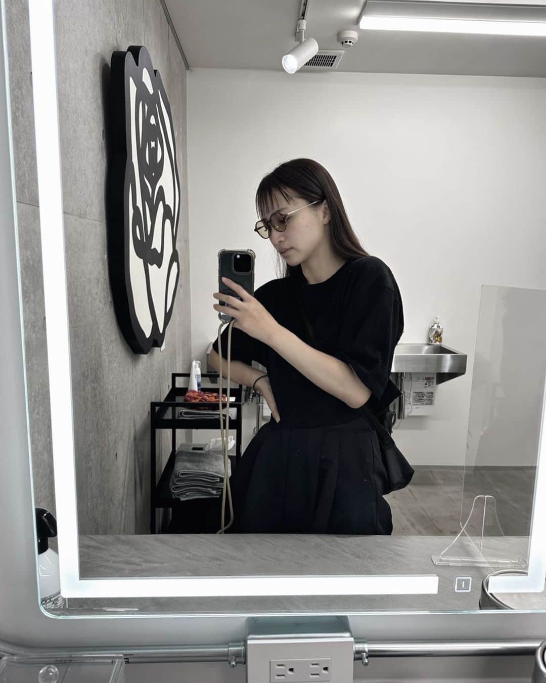 ARISA（和田有沙）のインスタグラム：「変わらず通っている @afrode_clinic ☺︎ㅤㅤㅤㅤㅤㅤㅤㅤㅤㅤㅤㅤㅤ  その時のお肌の状態で施術内容を相談してきめてます🫶 @michi___life さんいつもありがとうございます😌先生のお肌見るたびに感動する🫠✨ ㅤㅤㅤㅤㅤㅤㅤㅤㅤㅤㅤㅤㅤㅤㅤㅤㅤㅤㅤㅤㅤㅤㅤㅤㅤㅤ 【menu】  アクアフェイシャル ↓ ピコトーニング ↓ ピコフラクショナル ↓ イオン導入  です☺︎ㅤㅤㅤㅤㅤㅤㅤㅤㅤㅤㅤㅤㅤ ㅤㅤㅤㅤㅤㅤㅤㅤㅤㅤㅤㅤㅤ」
