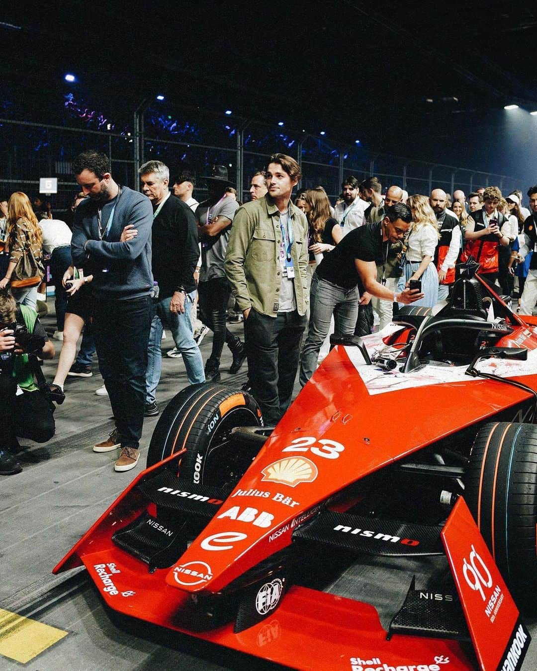 Jackson Harriesさんのインスタグラム写真 - (Jackson HarriesInstagram)「Have you heard of Formula E? It’s kinda like Formula One but totally electric… and it’s amazing ! 🏎️ ⚡️  I’ve had the chance to experiance @fiaformulae before, but this is the first i’ve seen it here in London. It’s impossible not to feel in awe when you stand next to these vechiles. They are incredble feats of engineering and design, and they’re constantly being developed to improve output and efficiency.   Formual E isn’t just about speed (although they do go up to 200mph 🤯), it’s the first sport that requires tactical energy management as the drivers don’t actually have enough battery to complete each race. In order to win they need to use tools like regenerative breaking, slipstreaming and attack mode. It’s an incredible driver (no pun intended) for the development and understanding of electric transportation.   Don’t get me wrong the sport isn’t perfect from a sustainability perspective, but the cultural impact of making electric ‘cool’ and the technological development that comes with it is invaluable. This is the first step towards a giagantic transition in the transportation sector.   Have you watched the sport? What did you think? 🤔  Congratulations on becoming world champion @jakedennis!!🏆🏁 #ABBFormulaE #ad  📷: @isseyrider」8月5日 19時25分 - jackharries