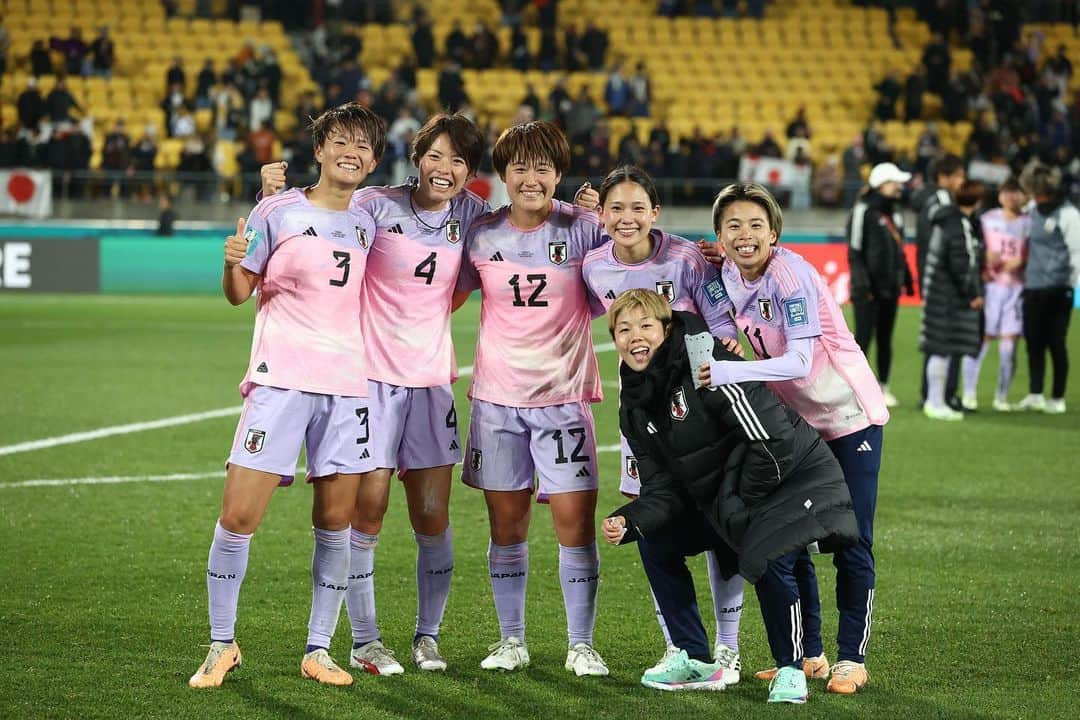 長野風花さんのインスタグラム写真 - (長野風花Instagram)「.  No words can describe the love I have for this team🥹 Great team effort. On to the next round!!  みんな本当にありがとう！！ 次もみんなで🇯🇵❤️  #fifawwc #nadeshiko」8月5日 21時19分 - pu_chaaaan01