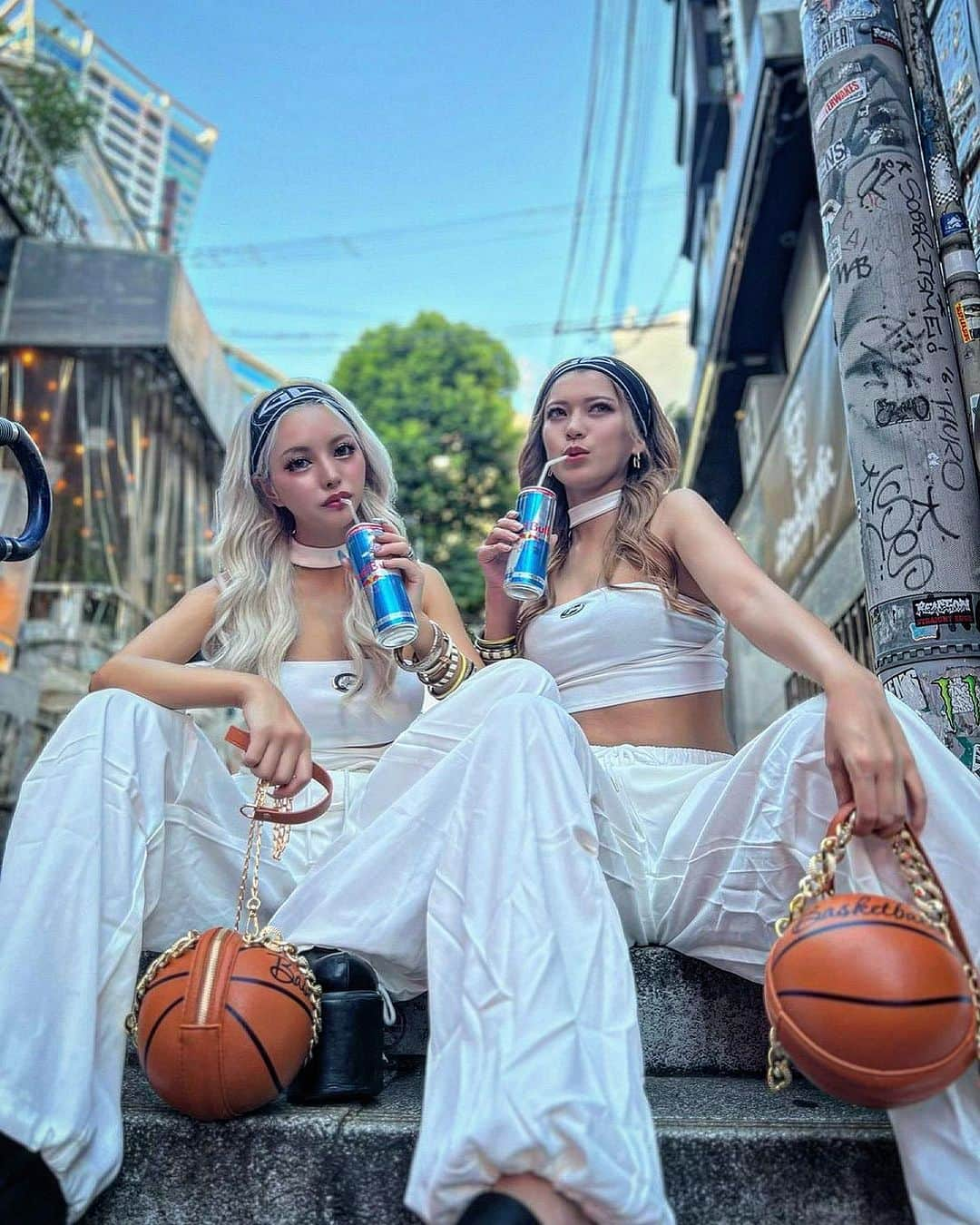 さぁちむさんのインスタグラム写真 - (さぁちむInstagram)「うさたにと双子コーデ👯‍♀️♡  〜テーマ〜 海外のストリートバスケで1番かっこよくて上手くて目立ってる人のクールな彼女」8月5日 21時30分 - saaachimu1123