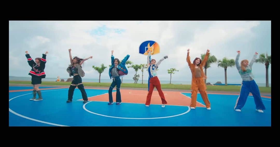 服部昌孝さんのインスタグラム写真 - (服部昌孝Instagram)「ExWHYZ- フラチナサマー / Music Video ...