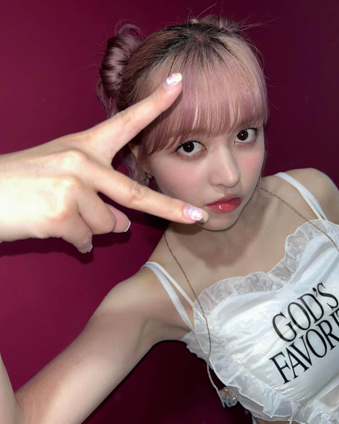NMIXXさんのインスタグラム写真 - (NMIXXInstagram)「Love this top ngl. Makes me feel ✨special✨. #NMIXX #엔믹스 #LILY #릴리」8月5日 21時53分 - nmixx_official