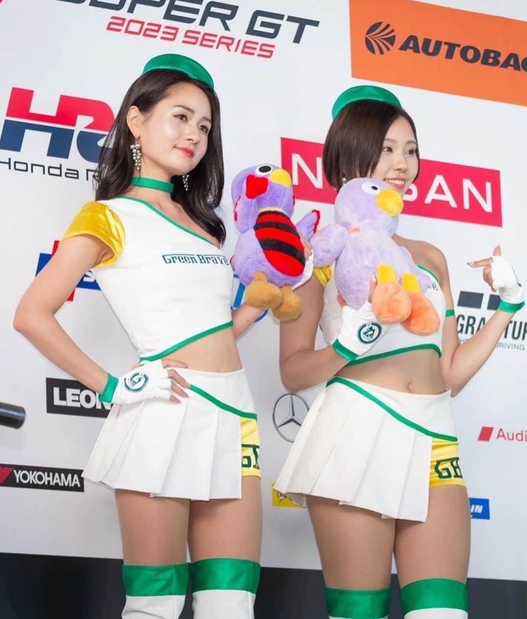 五十嵐みさのインスタグラム：「. 富士スピードウェイにて、レースクイーン大賞コスチューム部門の現地投票が行われています！✨ 私たち埼玉トヨペットサポーターズにぜひ投票をお願いします🟢 . 明日広場にて15時過ぎから呼びかけ&特典会も行うので、ぜひきてください🍀 .  #SUPERGT#スーパーgt#埼玉トヨペット#greenbrave#レースクイーン#racequeen#コスチューム#レースクイーン大賞#一眼レフ#サーキット#grsupra#モータースポーツ#レース#富士スピードウェイ」