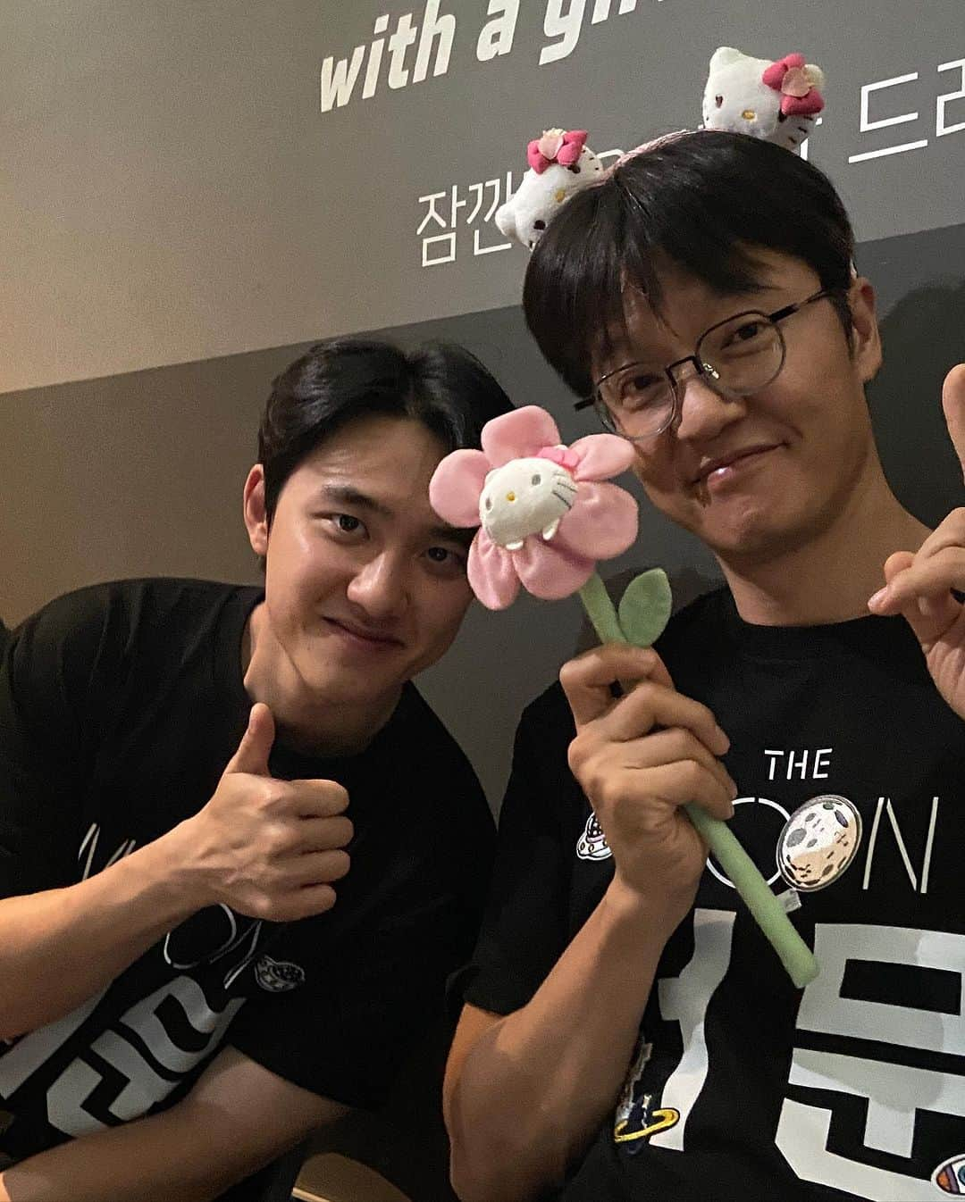 チョ・ハンチョルさんのインスタグラム写真 - (チョ・ハンチョルInstagram)「#더문 #무대인사 #설경구 #도경수 #김희애 #박병은 #홍승희 #최병모 #김용화 #조한철 #관심부탁」8月5日 22時22分 - 1season73