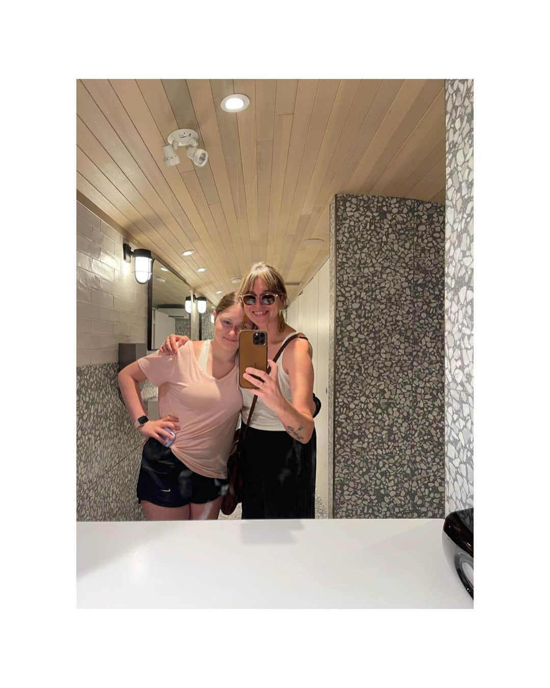 Kate Oliverさんのインスタグラム写真 - (Kate OliverInstagram)「July, part 1:  - Sunset cruise on The Two-Day Boat. - Long-standing tradition from our nomadic life: mama-daughter bathroom selfie on every road trip. This washroom just happens to be inside an old train car. - Peach, tomato, and basil salad that my friend @elgieguidry suggested I make.  - Paddling with A!  - A putting her swim team moves to good use off the shallow end of the dock.  - So many thunderstorms. Loved every single one. I’d run down with my phone to snap a shot before they got too close.  - It was the perfect balance of rain to sun. I love it when it rains up north. - Every morning on the porch. Pages and reading and coffee.  - Can’t help but touch the water. - We paddled to a friend’s cottage in the canoe and got stuck in the boathouse during this wild, surprise storm. So exciting!」8月5日 22時15分 - birchandpine