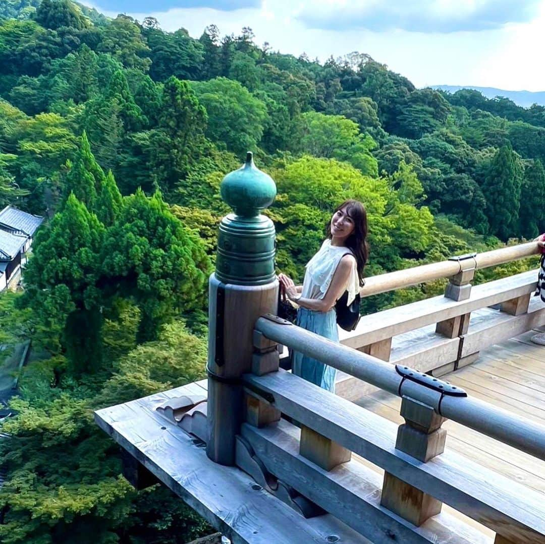 中村水咲さんのインスタグラム写真 - (中村水咲Instagram)「三十三間堂→清水寺→八坂庚申堂(大黒山 金剛寺)→高台寺→花見小路ぷらぷら🌸  #京都 #kyoto #三十三間堂 #sanjyusangendo #清水寺#kiyomizudera #kiyomizutemple #八坂庚申堂#金剛寺八坂庚申堂 #金剛寺#高台寺 #kodaiji #kyototrip #歴史 #世界遺産 #旅行 #休日 #マイペース #みさきてぃ #高身長女子 #ゲーム女子 #グルメ女子 #御朱印デビュー #御朱印巡り #御朱印帳 #スーパーロングヘア #漂亮 #summer」8月5日 22時20分 - misaki_mania