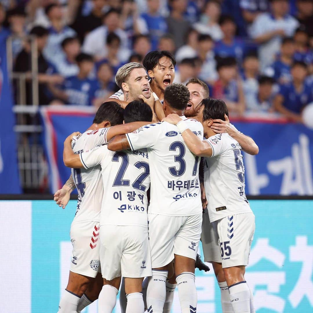 イ・スンウのインスタグラム：「🤴🏼👑SUWON👑🤴🏼 DERBY WIN🫡」