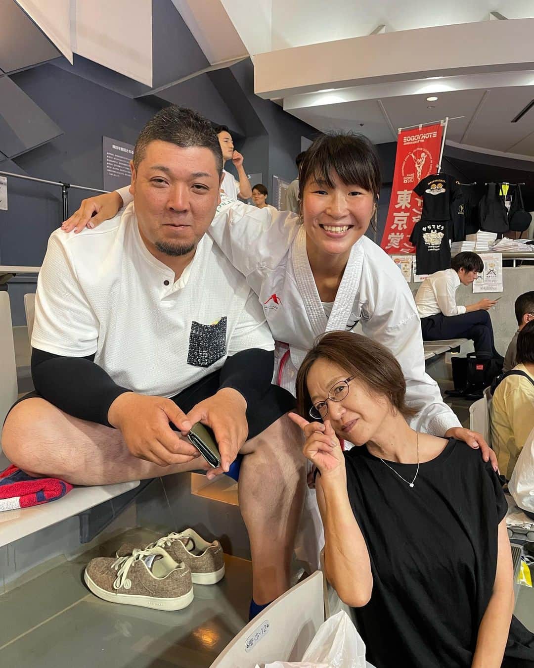 宮原美穂のインスタグラム：「. まさし！！まゆみ！！ 来てくれてありがとう。私は幸せ者です。」