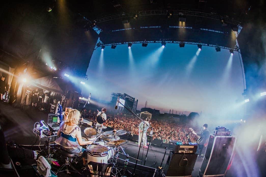大貫みくのインスタグラム：「"ROCK IN JAPAN FESTIVAL 2023" HILLSIDE STAGE  ありがとうございましたー！！！  こんなに素敵な景色を見せてもらって 感謝しかない😭 初ロッキン、忘れられない思い出になりました！  📷　@_kinoko_photo__」