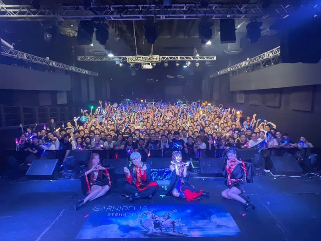 tokuのインスタグラム：「ツアー11ヶ所目、香港。 ありがとうございました！  #garnidelia #ガルニデss2023」