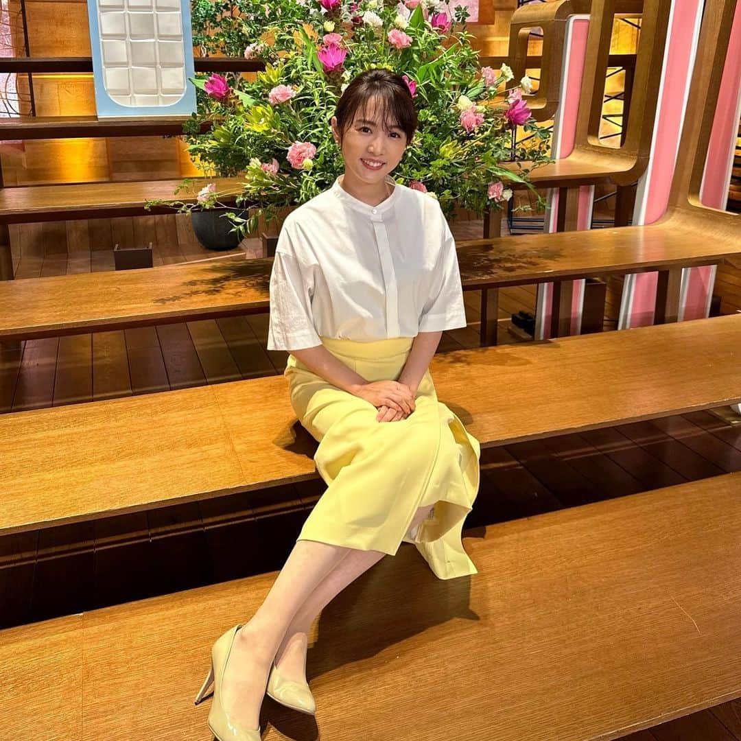 高島彩さんのインスタグラム写真 - (高島彩Instagram)「2023年8月5日 #サタデーステーション 本日もご覧いただきありがとうございました。  ヘアメイク @h.m.s.mika   トップス @moga_bigi_official  #高島彩」8月5日 23時34分 - aya.takashima_official_2021