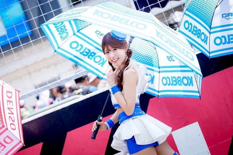 宮瀬七海のインスタグラム：「SUPERGT予選日💙 . . Rd.4富士 予選日 ありがとうございましたっ☺️💙💙 朝イチのステージから最後までみんな 暑い中会いに来てくれてありがとう🫶 GT久々でみんなに会えて嬉しかったなあ🥰！  39号車は公式練習のトラブルから メカさんの修復作業により予選走れて良かったです😭✨ 明日の決勝も応援よろしくお願いします💓🏁  . .  . #SUPERGT #レースクイーン #TGRTEAMSARD #GT #富士スピードウェイ  #KOBELCO #KOBELCOGIRLS #39 #densokobelcosardgrsupra  #トヨタ #スープラ #supra #toyota  #モータースポーツ #コスチューム  #バックショット  #宮瀬七海 #racecar #toyota  #machine #photo #japanesegirl  #smile  #following #photo  #kobelcogirls2023」