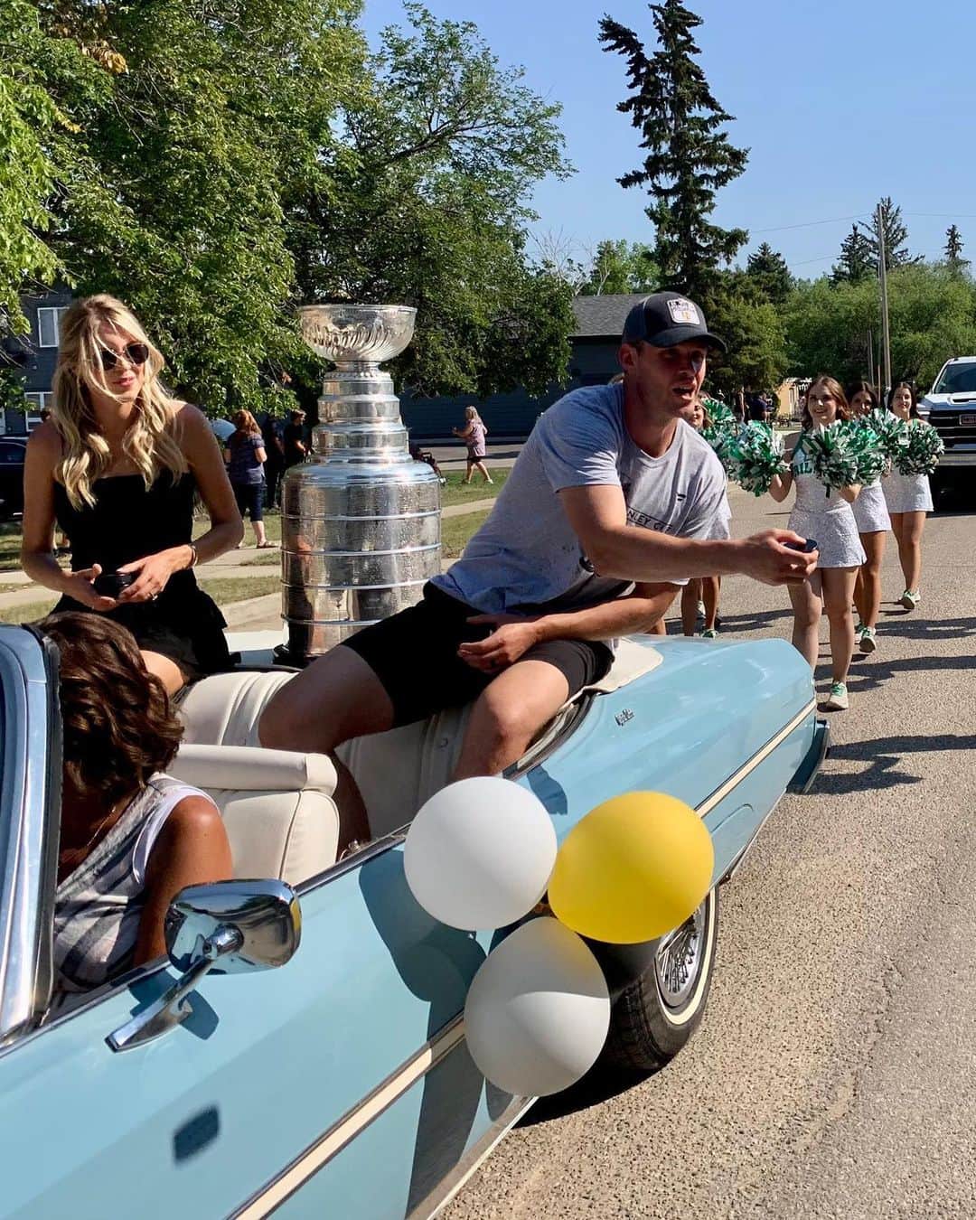 NHLさんのインスタグラム写真 - (NHLInstagram)「@braydenmcnabb showed me around his hometown of Davidson, Saskatchewan.   (📸: @keeperofthecup)」8月6日 0時07分 - nhl