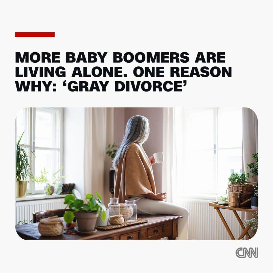 CNNさんのインスタグラム写真 - (CNNInstagram)「The number of older Americans living alone is on the rise.  Nearly 16 million people aged 65 and older in the US lived solo in 2022, three times as many who lived alone in that age group in the 1960s. And as Baby Boomers age, that number is expected to grow even more, raising big questions about the country's future. There are lots of reasons behind this shift, including the economic gains women made when they entered the workforce and changing attitudes toward marriage.  But one factor fueling the rising number of seniors in solo households caught experts by surprise when they first stumbled upon the trend.  Read more at the link in our bio.   📸: Halfpoint Images/Moment RF/Getty Images」8月6日 0時11分 - cnn