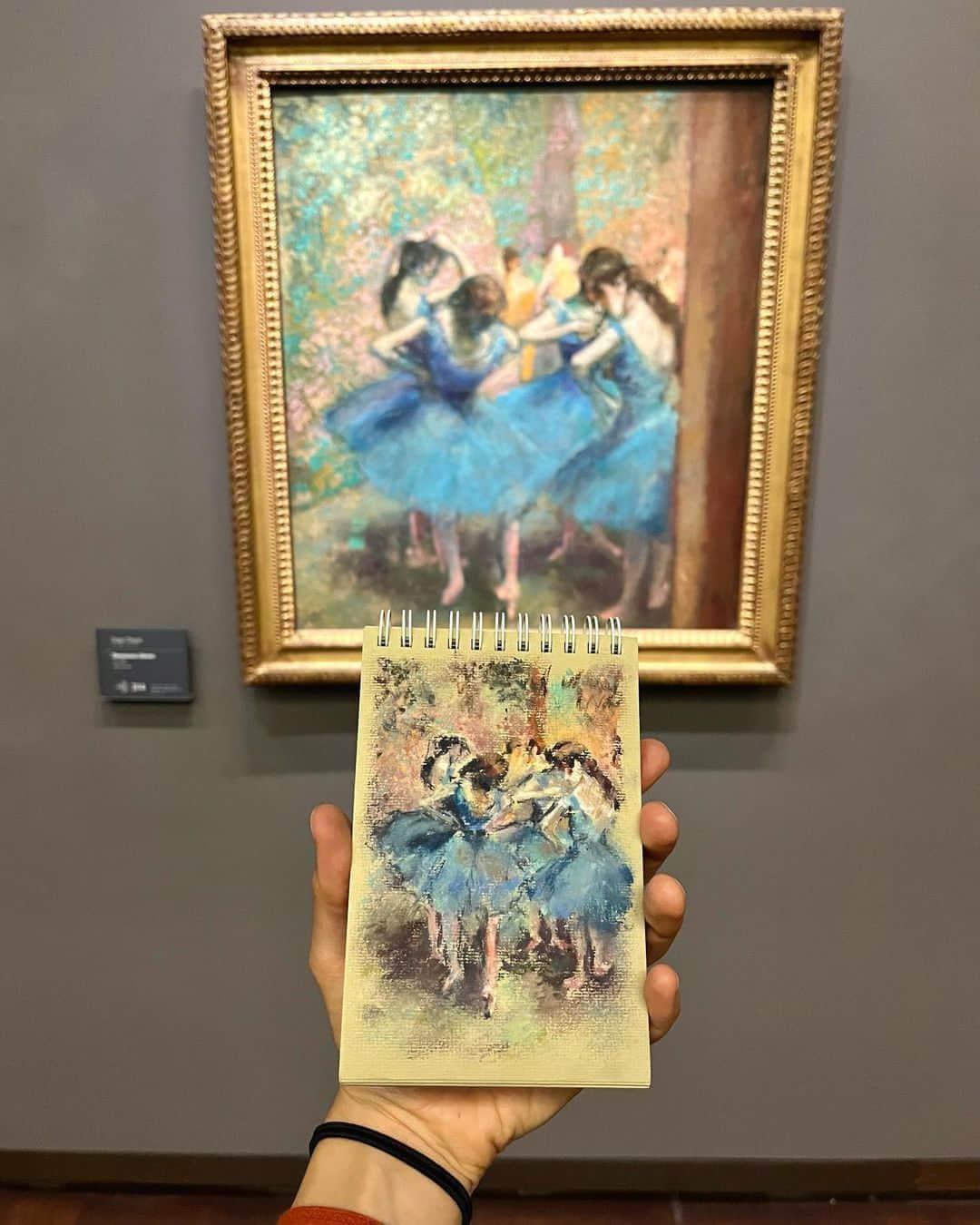 のインスタグラム：「Visite du Musée d’Orsay, suivez la guide @‌repondez_moi. 🇬🇧: Orsay Museum visit, follow the guide @‌repondez_moi. (📸: @‌repondez_moi)」