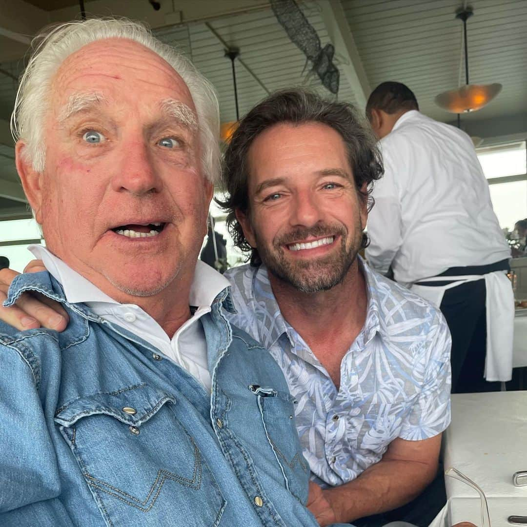 イアン・ボーエンさんのインスタグラム写真 - (イアン・ボーエンInstagram)「Me and this guy.  DB」8月6日 2時18分 - ianbohen