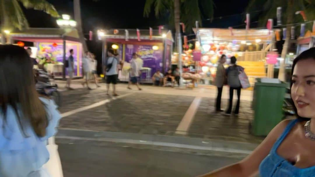 callmeのインスタグラム：「walk after live🚶  #walks  #hoian  #Vietnam #live  #japan  #vlog  #fyp  #night」