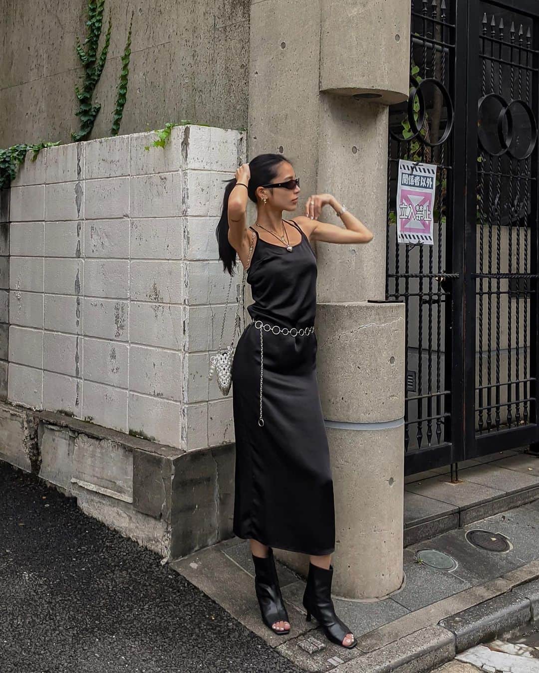 宮川由衣子さんのインスタグラム写真 - (宮川由衣子Instagram)「. 一目惚れしたサングラスと その他最近お気に入りのワンピ集☺️ . #fashion #outfit #ootd」8月6日 14時20分 - yuiko_miyagawa
